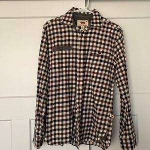 Men’s Dakota Grizzly button down (boutique)